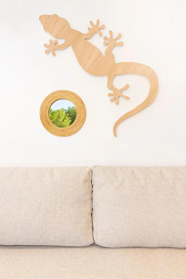 アパート Apartamentos Los Arcos サンタ・エウラリア・デス・リウ